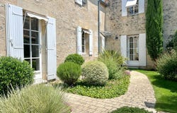 Fronsac, Aquitaine 33126