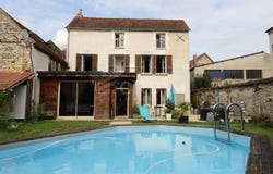 Maligny, Burgundy 89800