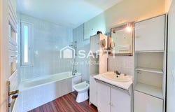 Cubzac-Les-Ponts, Aquitaine 33240
