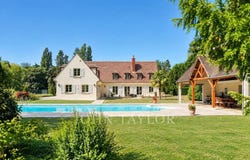 Senlis, Picardie 60300