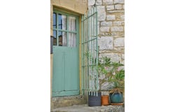 Uzès, Gard 30700