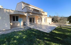 Domazan, Languedoc-Roussillon 30390