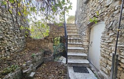 Vézénobres, Occitanie 30360