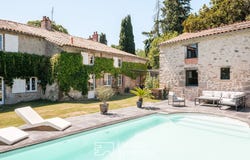 Parthenay, Poitou-Charentes 79200