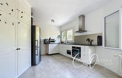 Nages-Et-Solorgues, Languedoc-Roussillon 30114