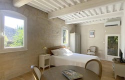 Uzès, Gard 30700