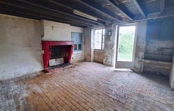Saint-Maixent-De-Beugne, Poitou-Charentes 79160