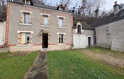 Mosnes, Centre 37530