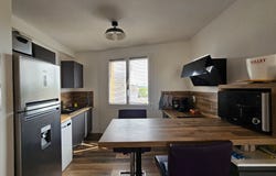 Nîmes, Languedoc-Roussillon 30000