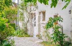 Saint-Denis-sur-Loire, Centre-Val de Loire 41000
