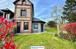 Étretat, Upper Normandy 76790