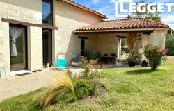 La Roche-Rigault, Nouvelle-Aquitaine 86200