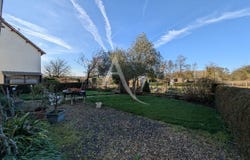 VEUZAIN SUR LOIRE, Centre-Val de Loire 41150