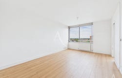 ROUBAIX, Hauts-de-France 59100
