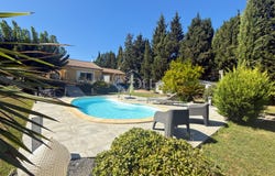 Uzès, Languedoc-Roussillon 30700