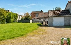 Baignes-Sainte-Radegonde, Poitou-Charentes 16360