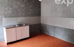 Laives, Burgundy 71240
