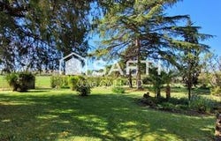 Bazas, Aquitaine 33430