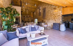 Roquemaure, Languedoc-Roussillon 30150
