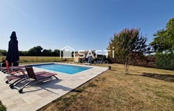Saint-Genes-De-Fronsac, Aquitaine 33240