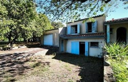 Fleac-Sur-Seugne, Poitou-Charentes 17800