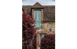 Sens, Burgundy 89100