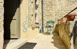 Uzès, Languedoc-Roussillon 30700