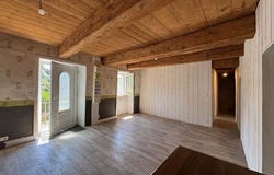 Laqueuille, Auvergne 63820