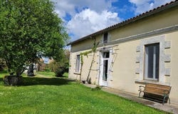 Saint-Aigulin, Poitou-Charentes 17360
