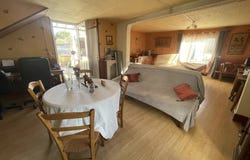 Monts-sur-Guesnes, Vienne 86420