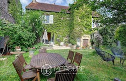 Noyers, Burgundy 89310