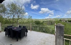 SAUJAC, Midi-Pyrénées 12260