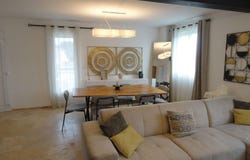 Garons, Languedoc-Roussillon 30128