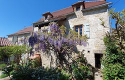 Villeneuve, Midi-Pyrénées 12260