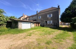 Semur-en-Brionnais, Burgundy 71110