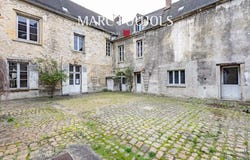 Senlis, Picardie 60300