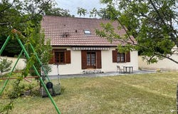 Briare, Centre-Val de Loire 45250