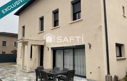 Estrablin, Rhône-Alpes 38780