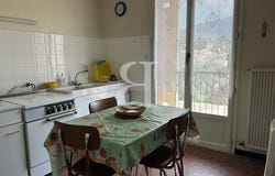 Nyons, Auvergne-Rhône-Alpes 26110