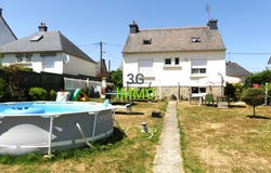 Rostrenen, Brittany 22110