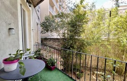 Nîmes, Languedoc-Roussillon 30000