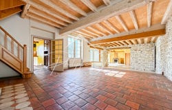 Pont-sur-Yonne, Bourgogne-Franche-Comté 89140