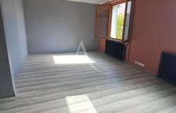 SULLY SUR LOIRE, Centre-Val de Loire 45600