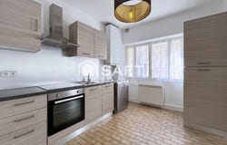 Epernon, Centre 28230