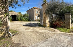 Uzès, Languedoc-Roussillon 30700