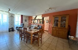 Lavau, Burgundy 89170