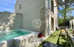 Uzes, Occitanie 30700