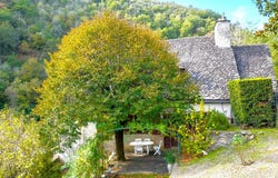 CONQUES, Occitanie 12320