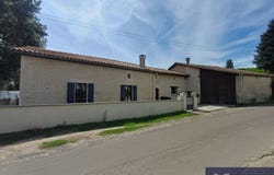 Baignes-Sainte-Radegonde, Poitou-Charentes 16360