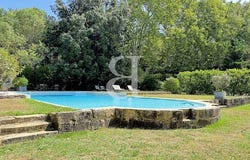 Laudun-l'Ardoise, Occitanie 30290